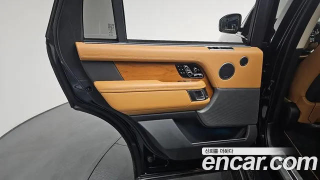 Land Rover Range Rover 2019 — фото 15