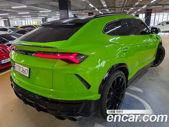 Lamborghini Urus 2021 — фото 2