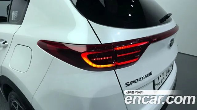 Kia Sportage 2019 — фото 9