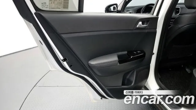 Kia Sportage 2019 — фото 15