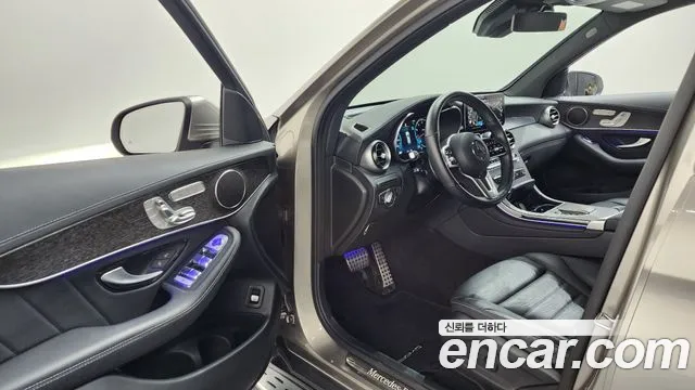 Mercedes-Benz GLC-Class 2022 — фото 13