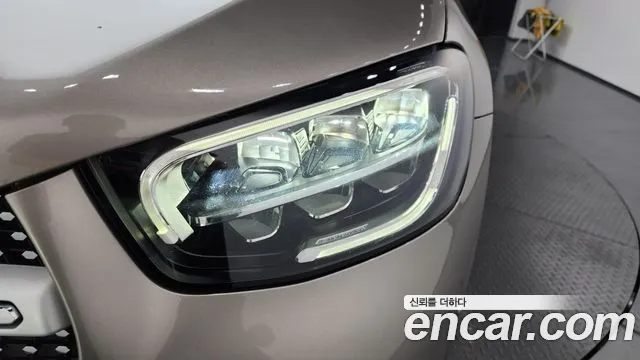 Mercedes-Benz GLC-Class 2022 — фото 8