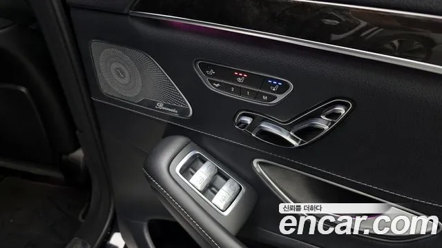 Mercedes-Benz S-Class 2015 — фото 19