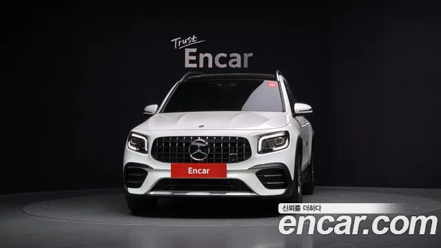 Mercedes-Benz GLB-Class 2023 — фото 3