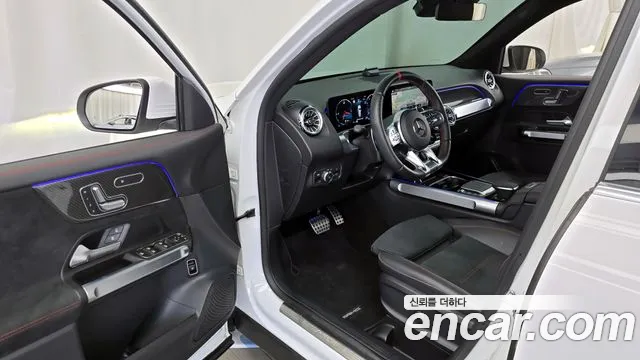 Mercedes-Benz GLB-Class 2023 — фото 13