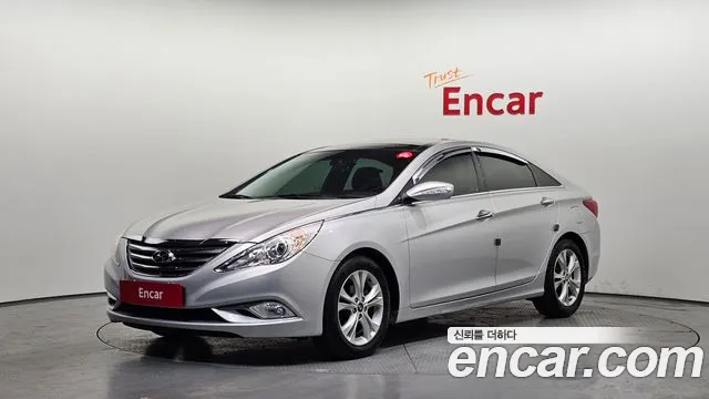 Hyundai Sonata 2010 — фото 1