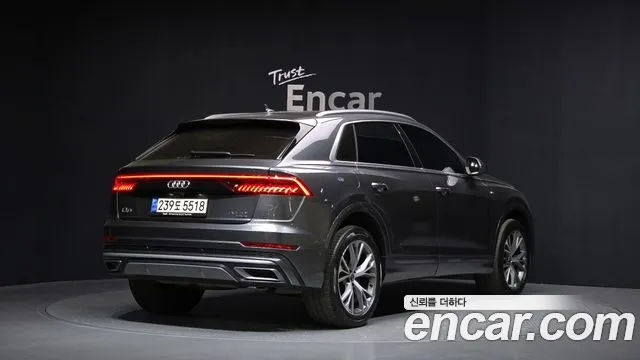 Audi Q8 2021 — фото 2