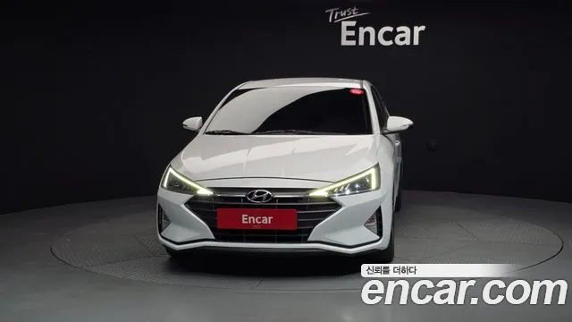 Hyundai AVANTE 2019 — фото 3