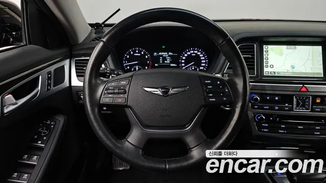 Genesis G80 2017 — фото 19