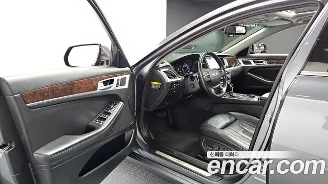 Hyundai Genesis 2016 — фото 10