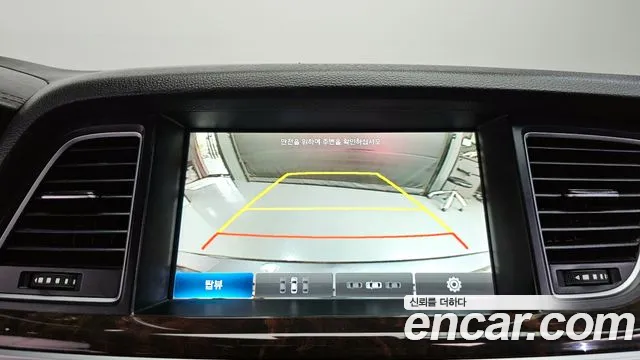 Hyundai Genesis 2016 — фото 15