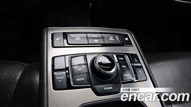 Hyundai Genesis 2016 — фото 19