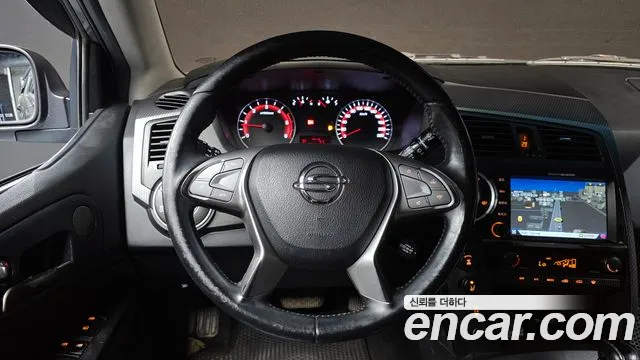 KG_Mobility_Ssangyong KORANDO 2016 — фото 18