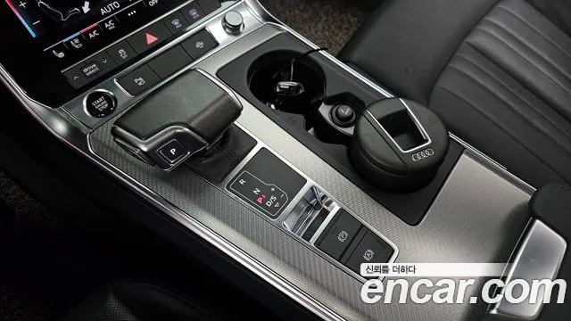 Audi A6 2021 — фото 12