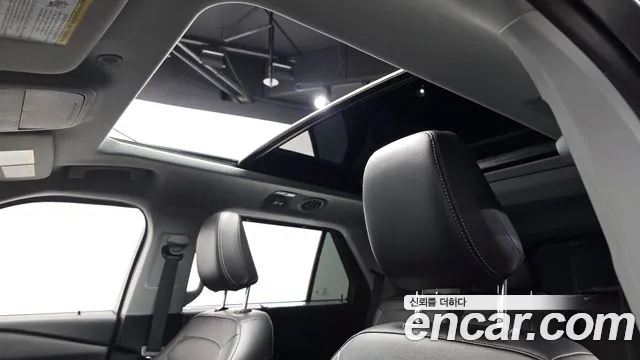 Ford Explorer 2023 — фото 17