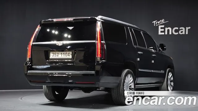 Cadillac Escalade 2019 — фото 2