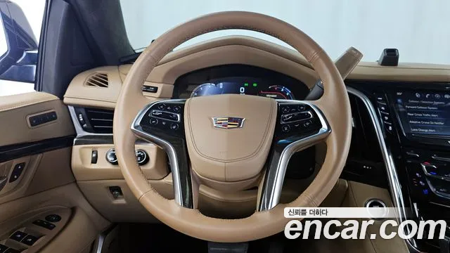 Cadillac Escalade 2019 — фото 19