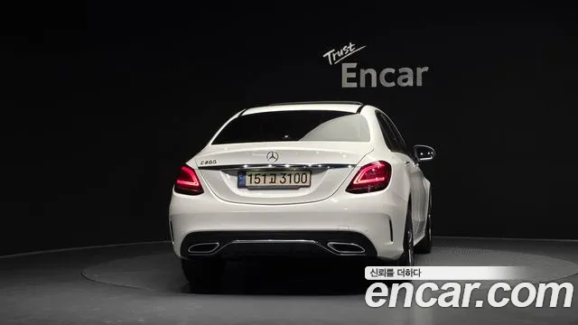 Mercedes-Benz C-Class 2021 — фото 4