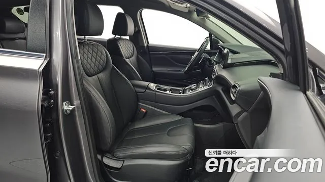 Hyundai Santafe 2021 — фото 13