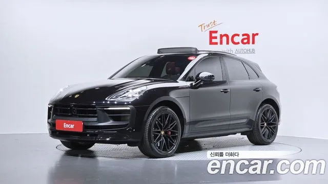 Porsche Macan 2024 — фото 1