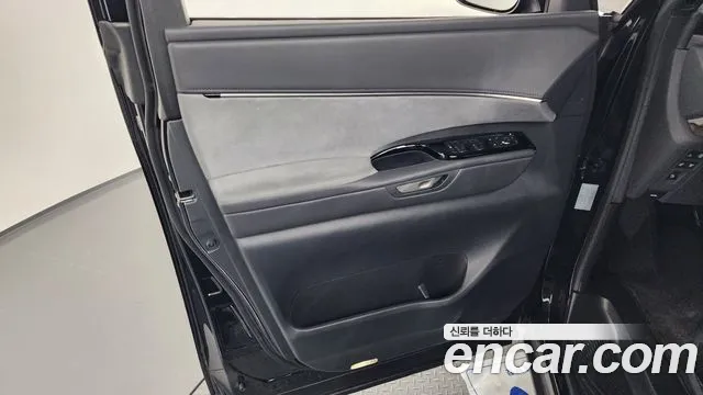 Lexus LM 2025 — фото 15