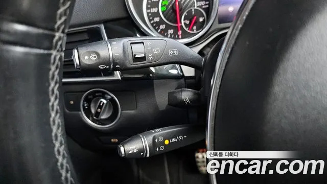 Mercedes-Benz GLE-Class 2016 — фото 13