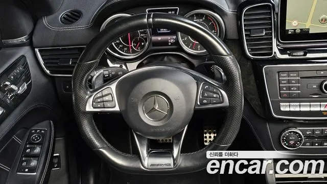 Mercedes-Benz GLE-Class 2016 — фото 14