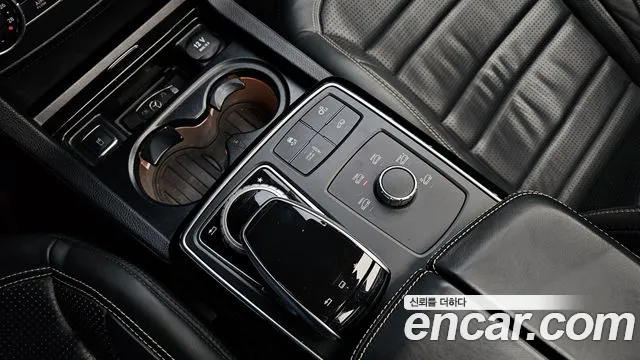 Mercedes-Benz GLE-Class 2016 — фото 17