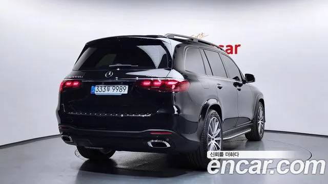 Mercedes-Benz GLS-Class 2026 — фото 2