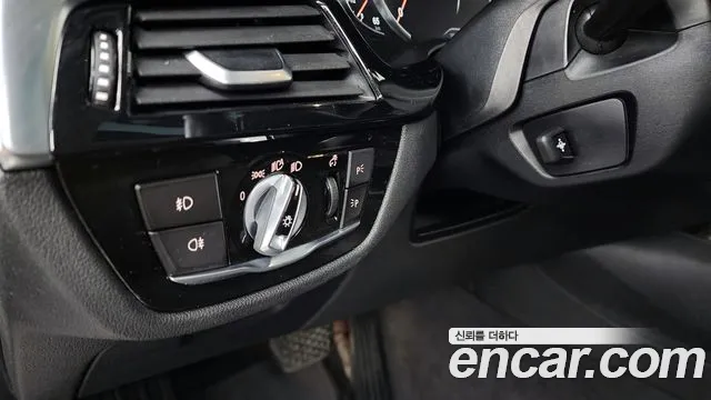 BMW Gran Turismo 2018 — фото 16