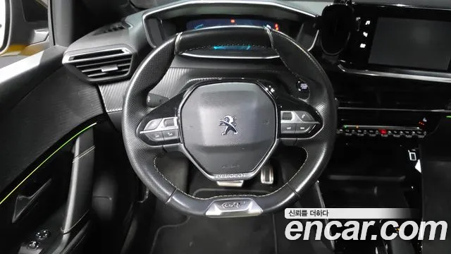 Peugeot 208 2021 — фото 19