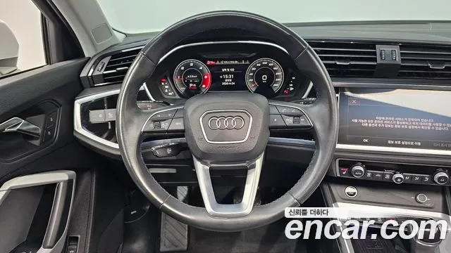 Audi Q3 2022 — фото 19