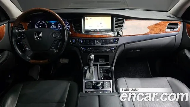 Hyundai Equus 2015 — фото 7