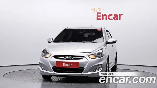Hyundai Accent 2015 — фото 3