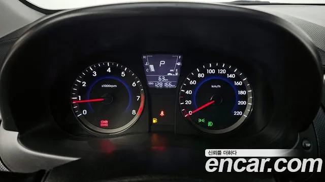 Hyundai Accent 2015 — фото 11