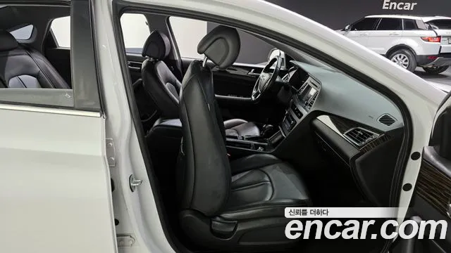 Hyundai Sonata 2016 — фото 12