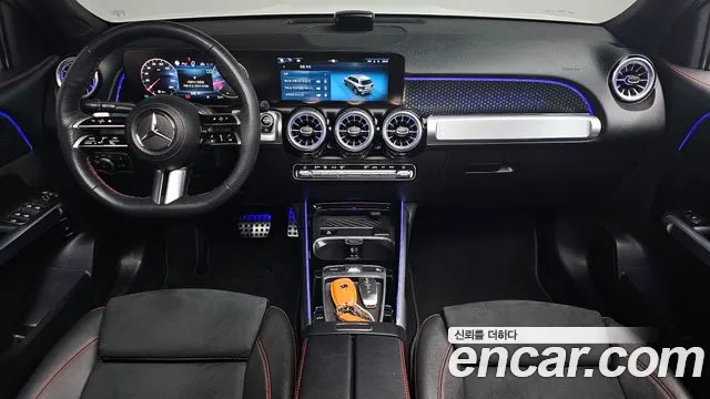 Mercedes-Benz GLB-Class 2025 — фото 9