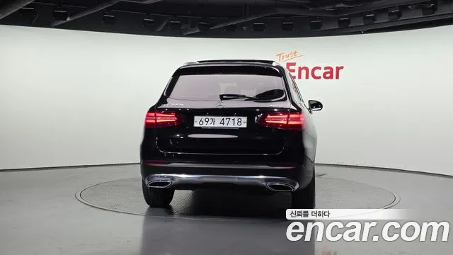 Mercedes-Benz GLC-Class 2017 — фото 4
