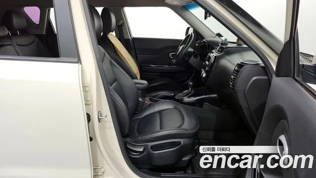 Kia Soul 2015 — фото 11