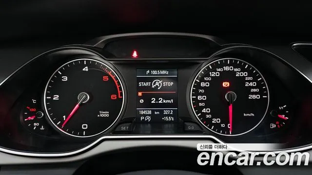 Audi A4 2015 — фото 8