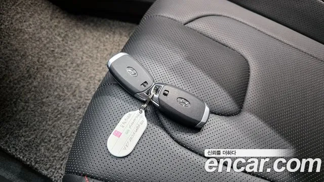 Hyundai AVANTE 2021 — фото 15