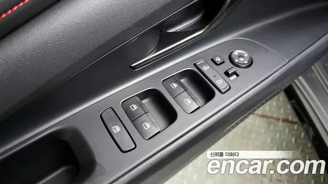 Hyundai AVANTE 2021 — фото 19