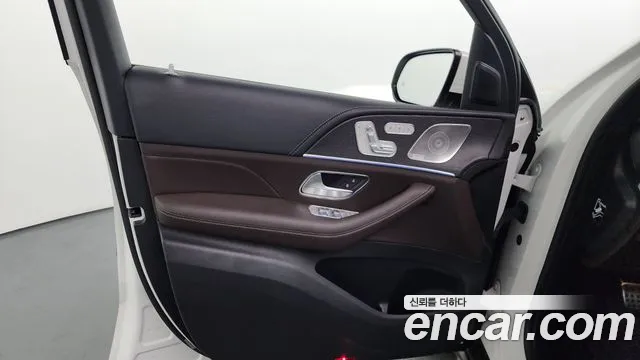 Mercedes-Benz GLS-Class 2022 — фото 14