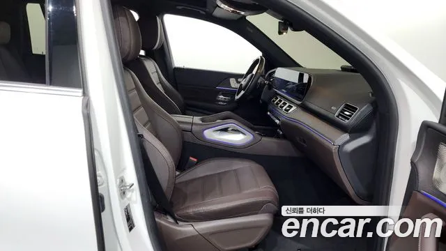 Mercedes-Benz GLS-Class 2022 — фото 16