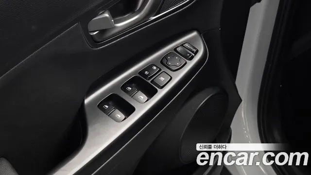 Hyundai Kona 2019 — фото 16