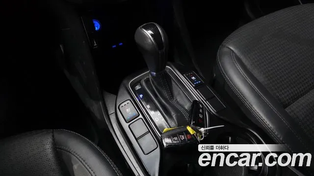 Hyundai Santafe 2015 — фото 9