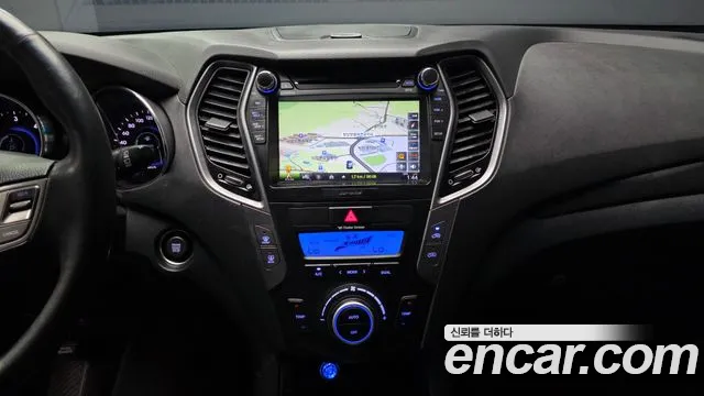 Hyundai Santafe 2015 — фото 14