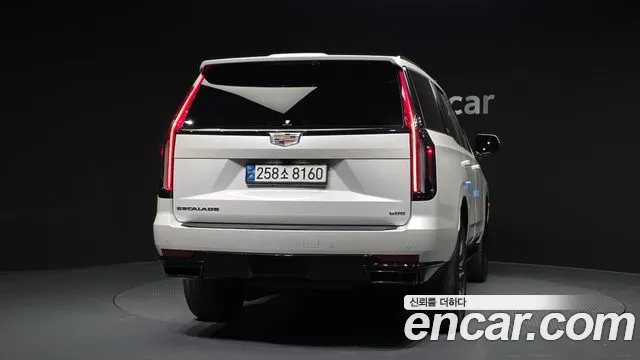 Cadillac Escalade 2022 — фото 4