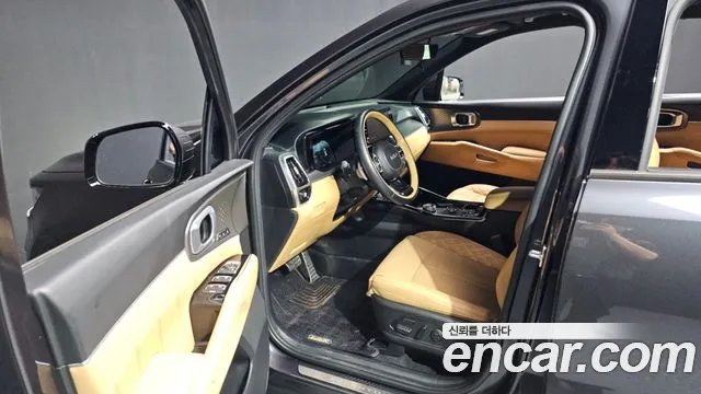 Kia Sorento 2022 — фото 10