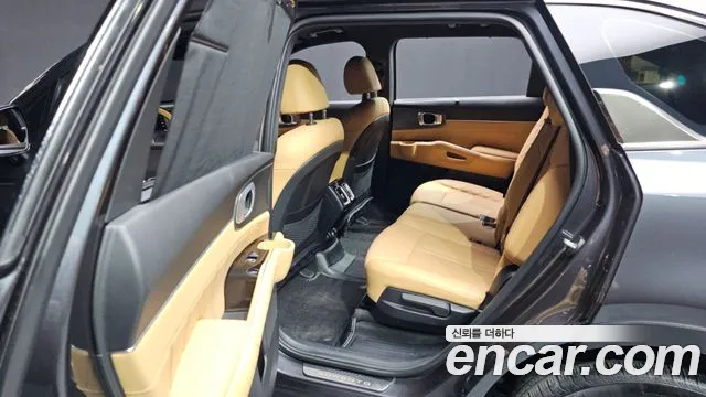 Kia Sorento 2022 — фото 13